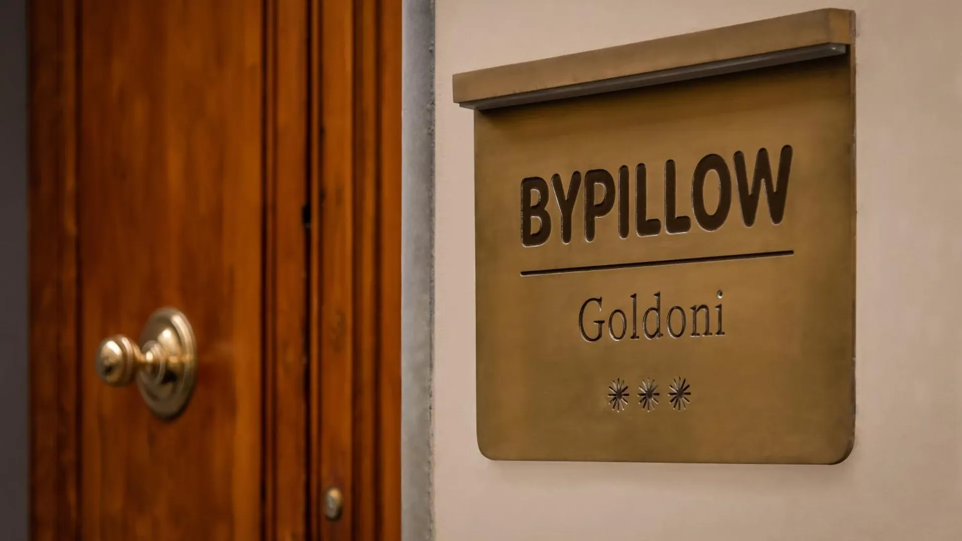 Bypillow Goldoni Florence Hotel