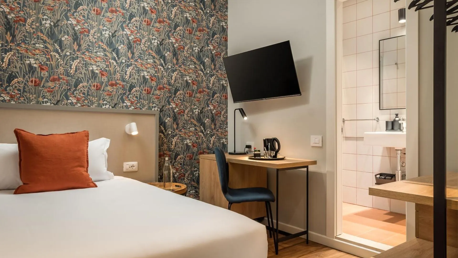 Hotel Bypillow Goldoni Florence