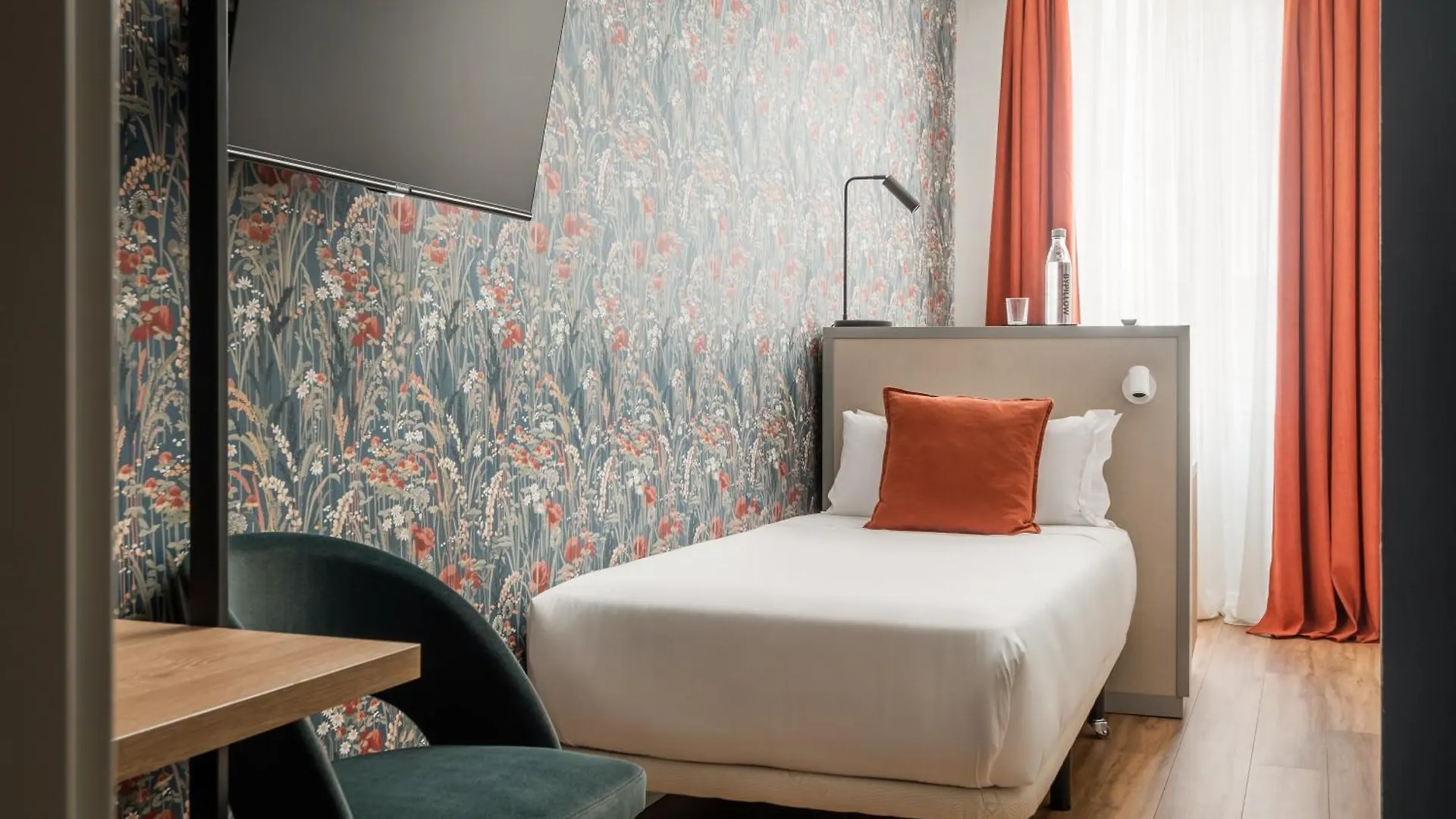 Bypillow Goldoni Florence